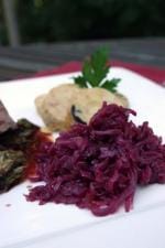 Permanent Link to Red Cabbage in Red Wine Sauce Recipe for Passover - 1 Weight Watchers Point