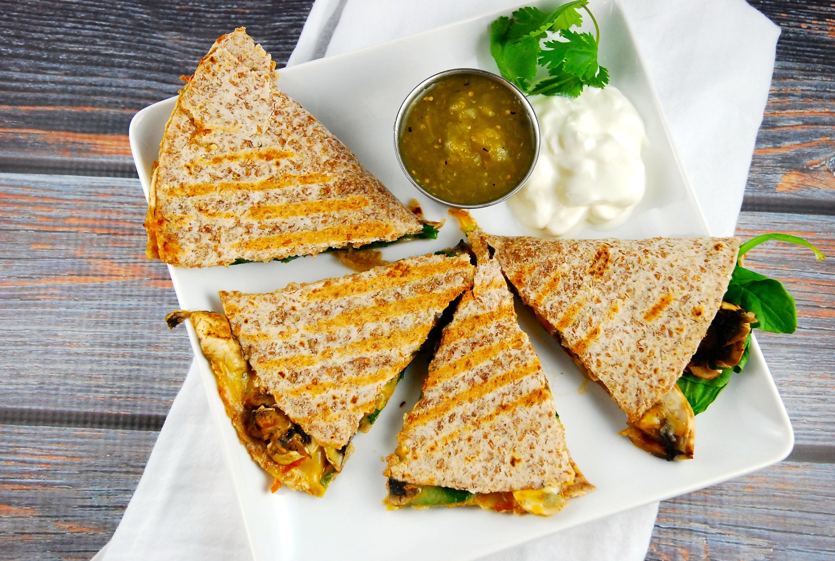 Spinach and Mushroom Quesadilla Recipe 4 Points + LaaLoosh