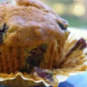 banana blueberry muffins