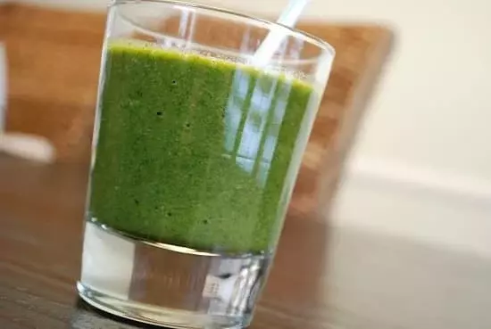 glowing green smoothie