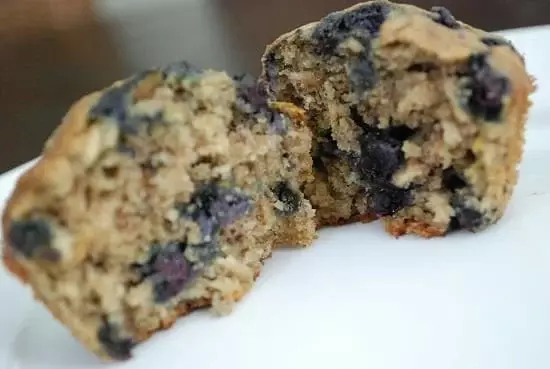 blueberry oatmeal muffins