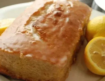 lemon yogurt cake