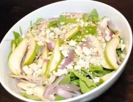 arugula and pear salad