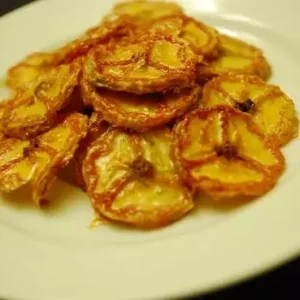 baked banana chips