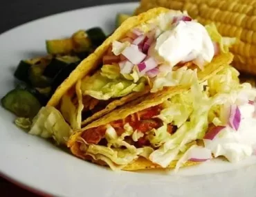 crock pot chicken ranch tacos