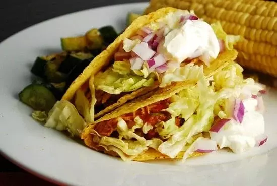 crock pot chicken ranch tacos