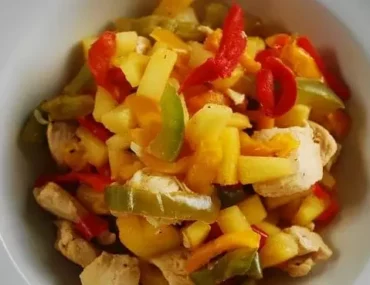 pineapple chicken stir fry with bell peppers