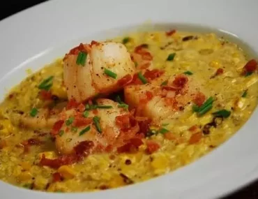 scallops and roasted corn chowder