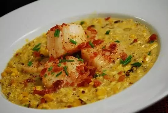 scallops and roasted corn chowder