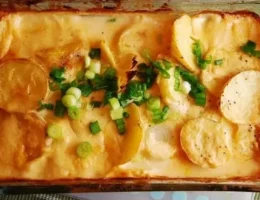 cheesy potatoes au gratin