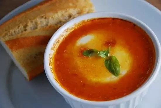 caprese soup