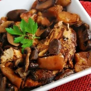 crock pot balsamic chicken with pears and portabella mushrooms