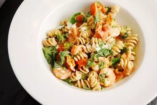 goat cheese and shrimp pasta