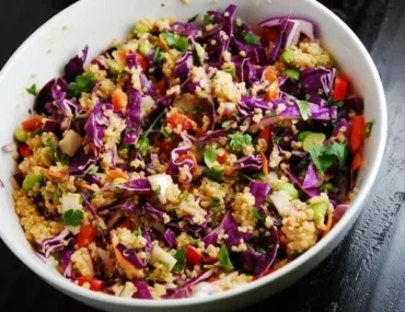 crunchy thai quinoa salad