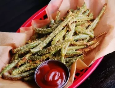 baked parmesan green bean fries