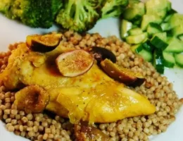 saffron chicken with figs and honey