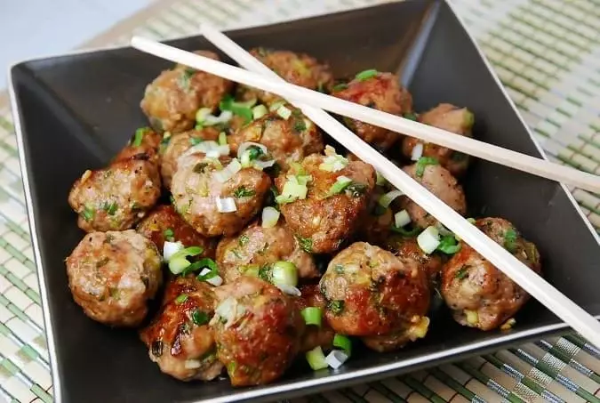 asian style pork meatballs