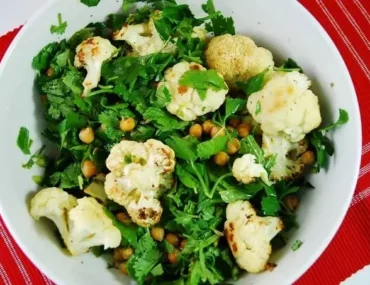 roasted cauliflower and chickpea herb salad