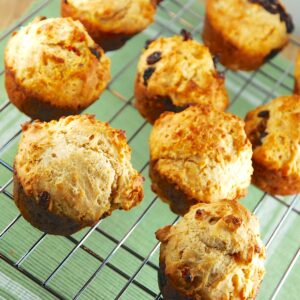 irish soda bread muffins