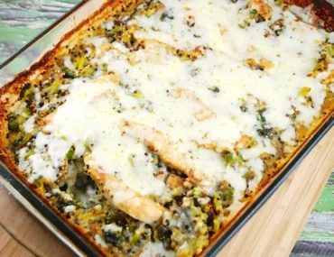 chicken broccoli quinoa casserole