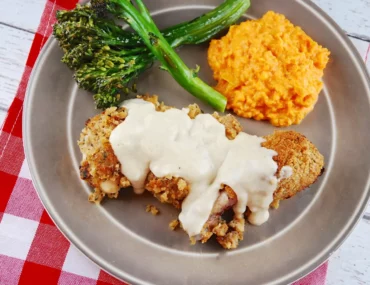 country fried chicken with gravy