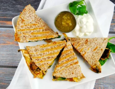 spinach and mushroom quesadilla