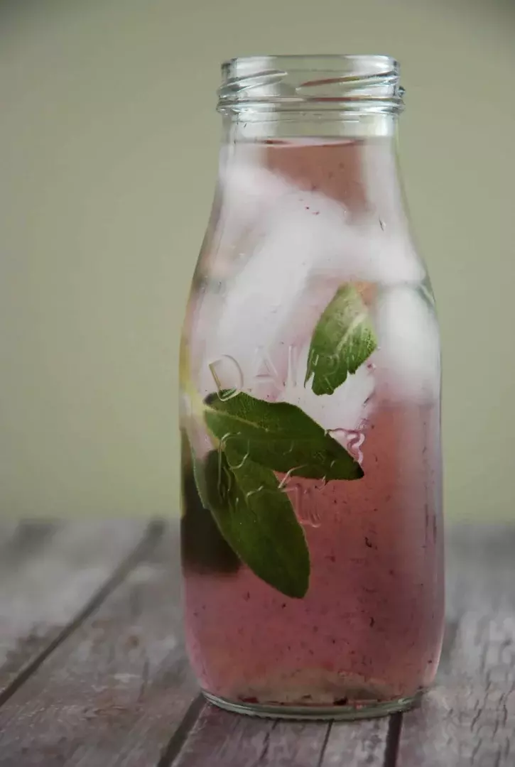 blackberry sage infused water