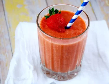 tropical strawberry smoothie