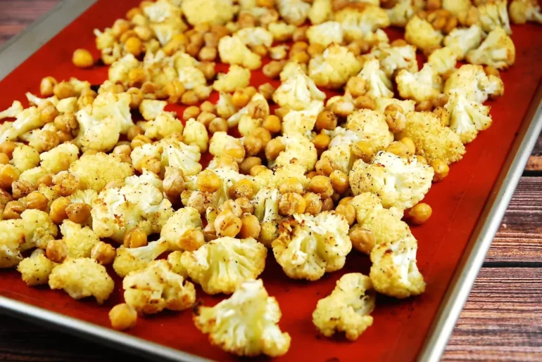 spiced cauliflower and garbanzo beans