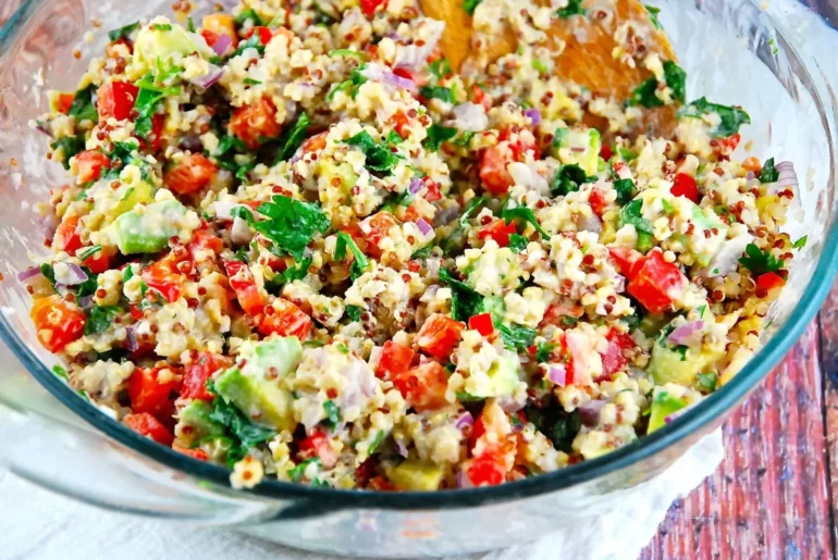 quinoa salad with tahini