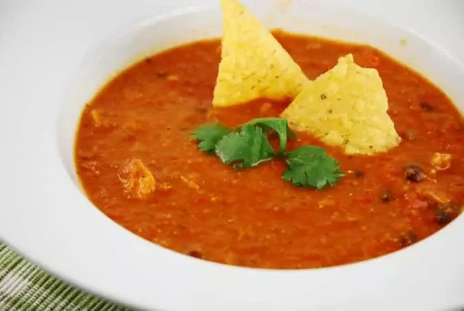 chicken tortilla soup 675x453 1