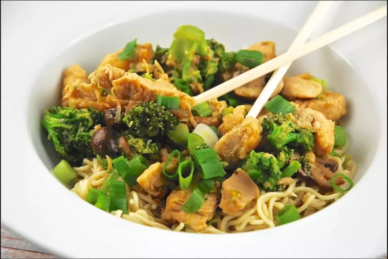 chicken broccoli stirfry