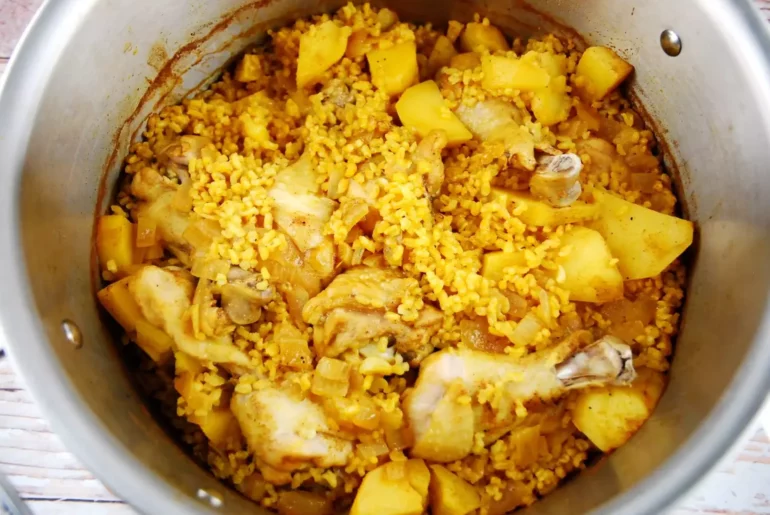 one pot morrocan chicken rice potatoes