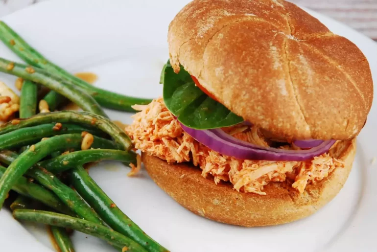 crock pot buffalo chicken sandwich