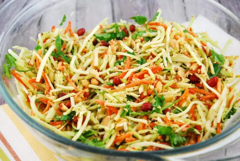 thai ginger peanut slaw