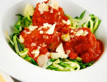 chicken meatballs and zoodles