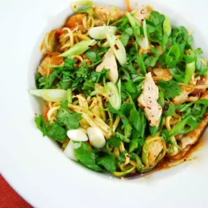 chicken pad thai with zoodles