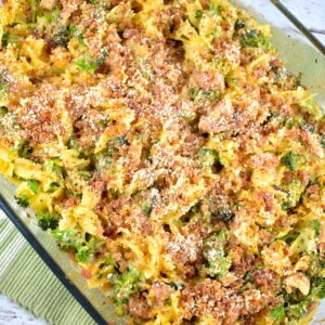 chicken and broccoli noodle casserole