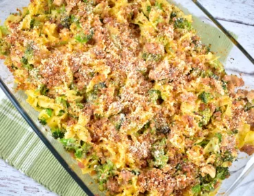 chicken and broccoli noodle casserole