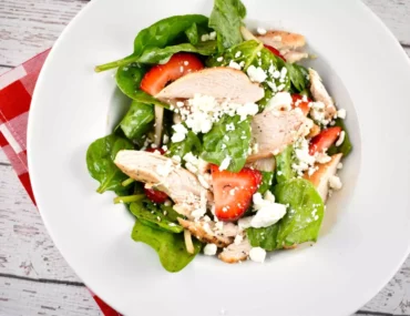 grilled chicken spinach strawberry salad