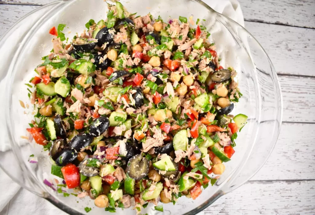 mediterranean tuna salad