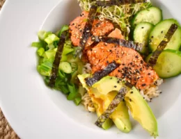 asian salmon bowl