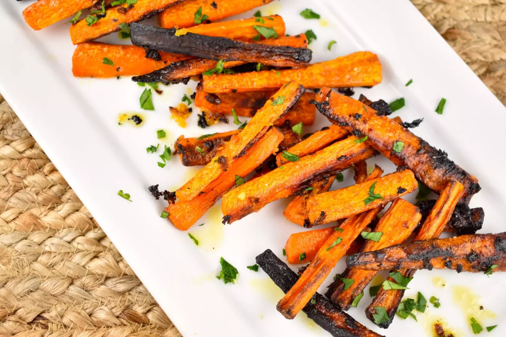 Roasted Garlic Butter Carrots