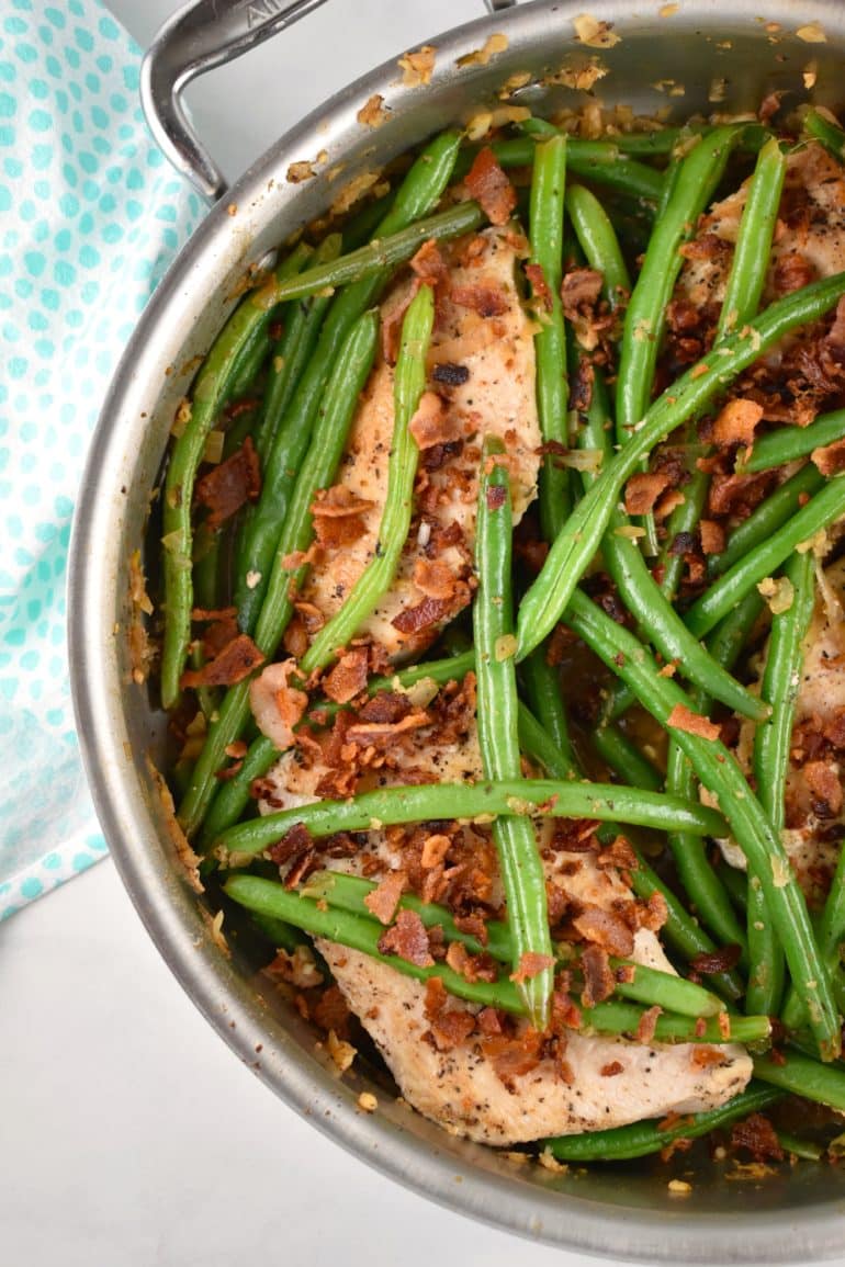 One Pan Chicken, Green Beans, and Bacon 