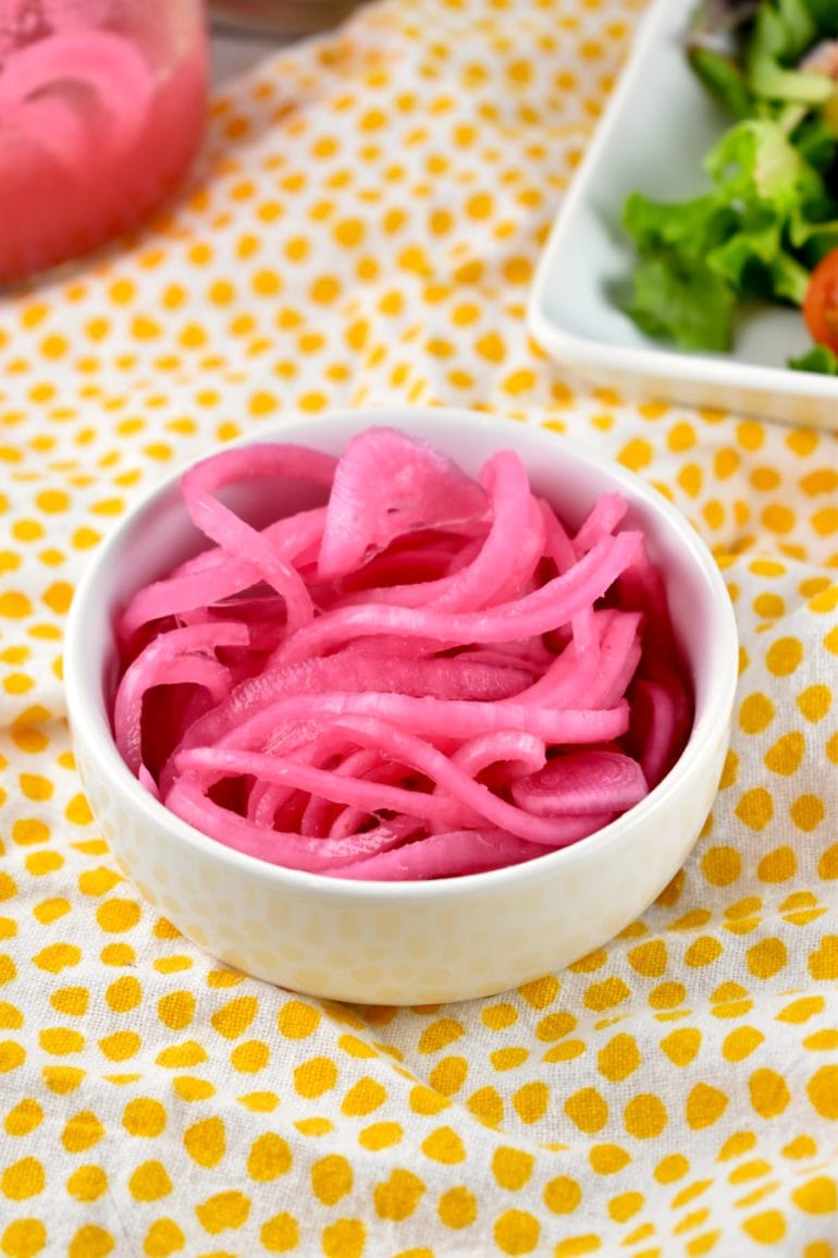 Easy Pickled Onions