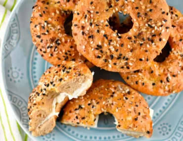 2 Ingredient Bagels