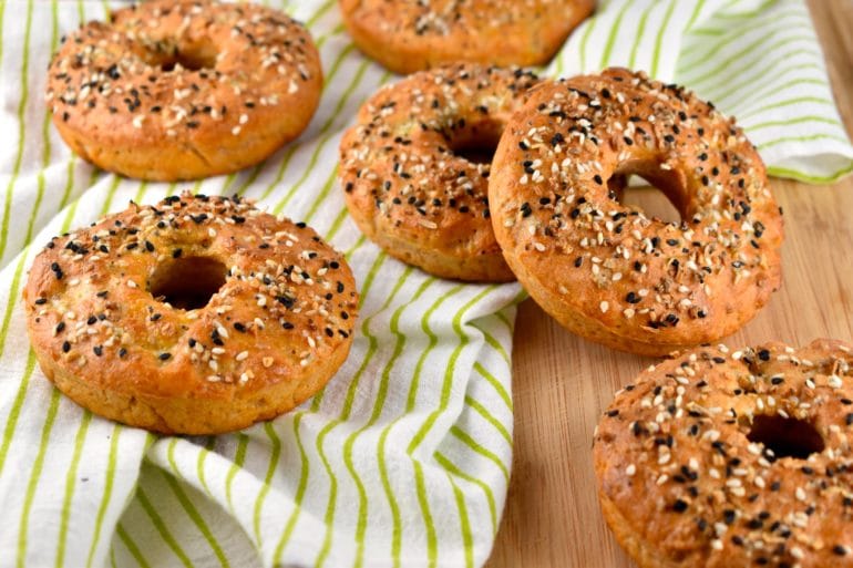 2 Ingredient Bagels