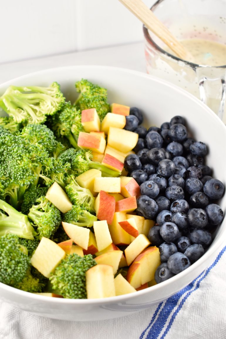 Light Broccoli Salad 