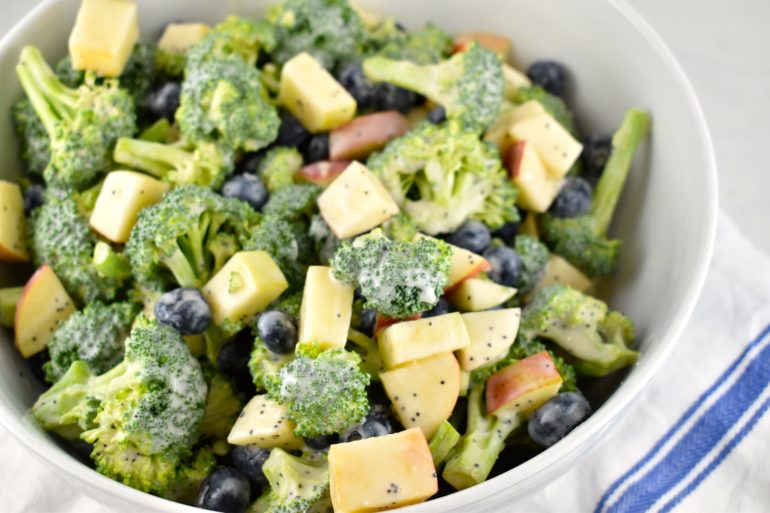 Light Broccoli Salad 