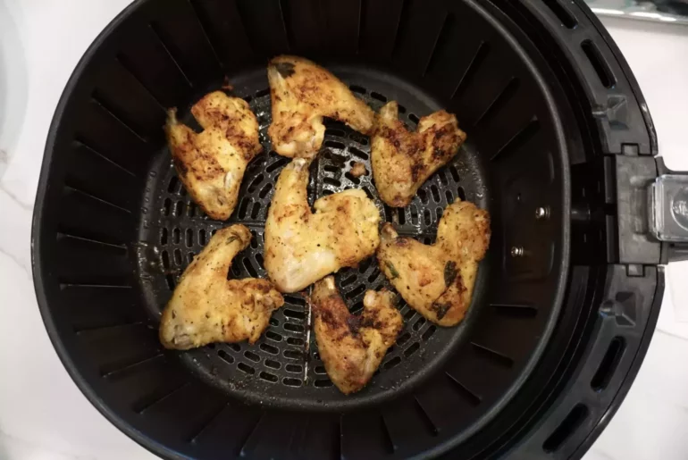 Chicken Wings ready in air-fryer